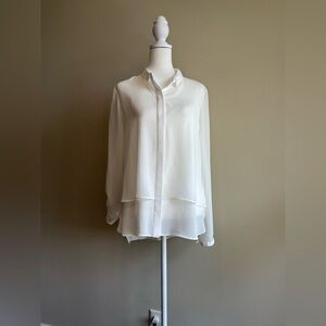 T Tahari Women's Small NWT Polyester Layered Collared Button-Down